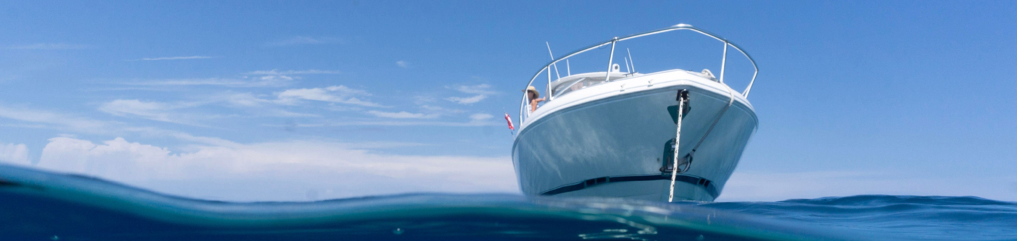 Durable Five Oceans 3-strand rope lines for marine use