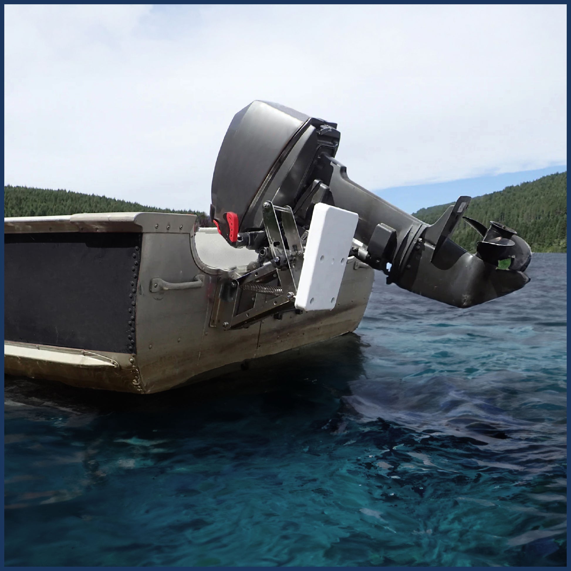 Adjustable Outboard Motor Bracket, Max. 25 Hp, Max. 130 Lb, 11-Inch of Travel, 316 Stainless Steel, White Board - FO4203 - Five Oceans